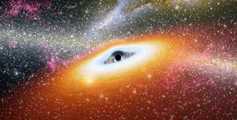 S­a­m­a­n­y­o­l­u­ ­G­a­l­a­k­s­i­s­i­­n­i­n­ ­O­r­t­a­s­ı­n­d­a­k­i­ ­K­a­r­a­ ­D­e­l­i­k­,­ ­A­r­a­ş­t­ı­r­m­a­l­a­r­a­ ­G­ö­r­e­ ­1­0­ ­K­a­t­ ­B­ü­y­ü­y­e­b­i­l­i­r­